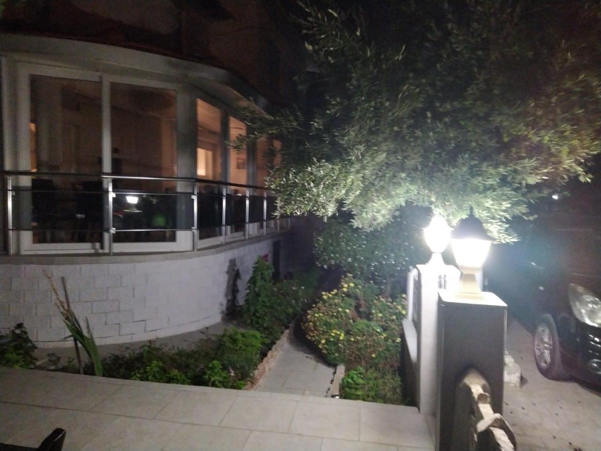 Cesme Burcu Sitesi Yaman Villa Buitenkant foto