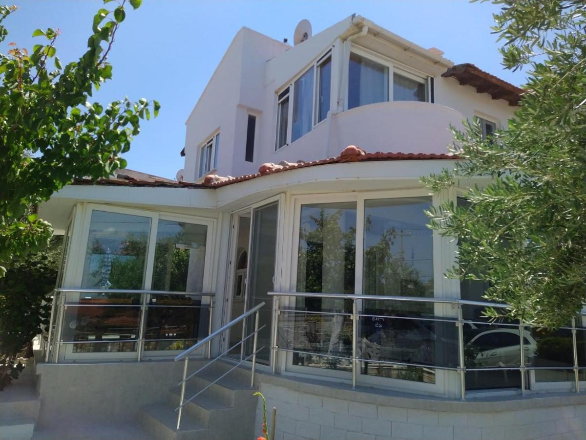 Cesme Burcu Sitesi Yaman Villa Buitenkant foto