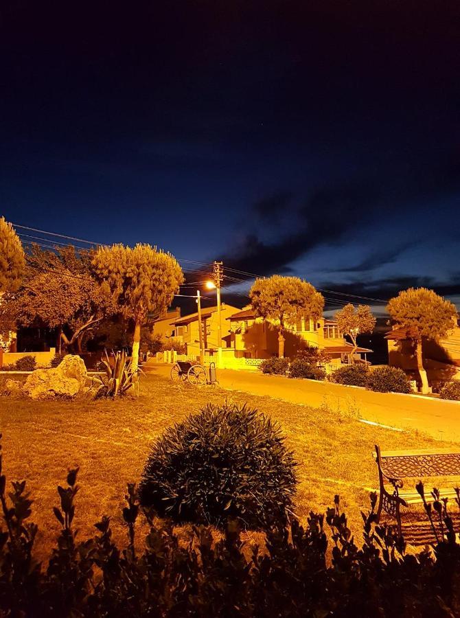 Cesme Burcu Sitesi Yaman Villa Buitenkant foto